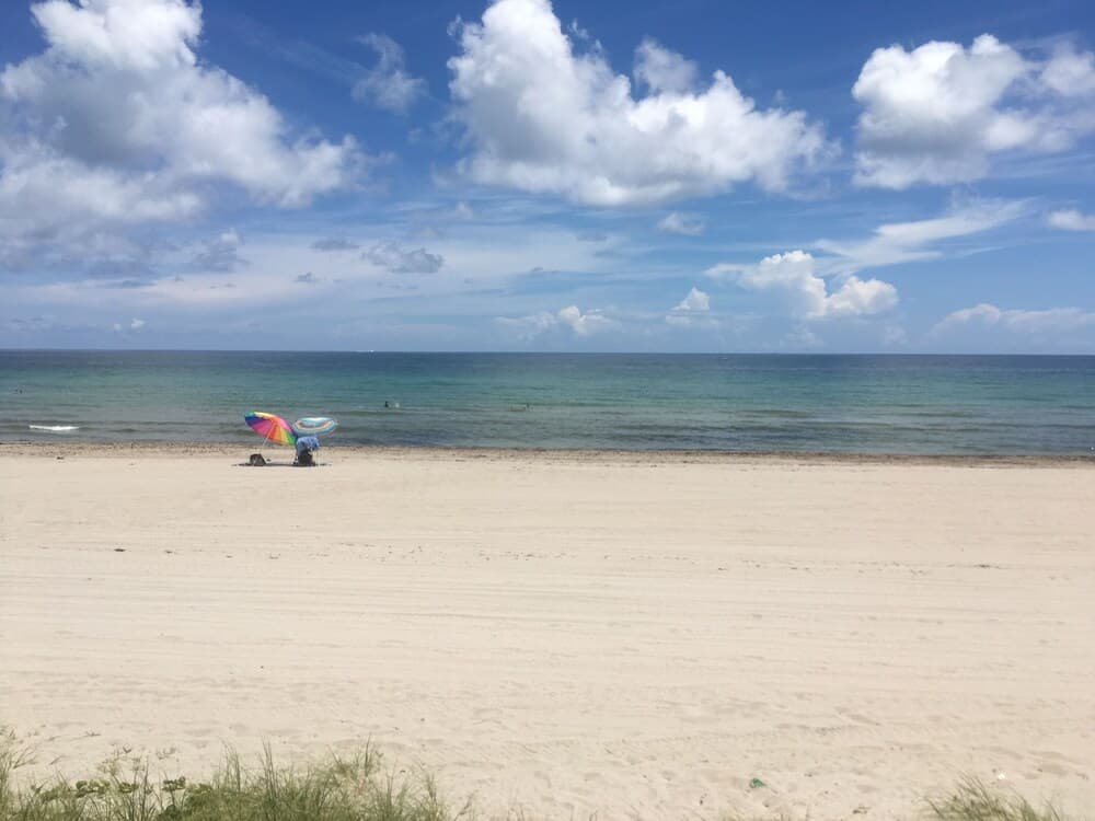 Couples Getaway on the Hollywood Beach