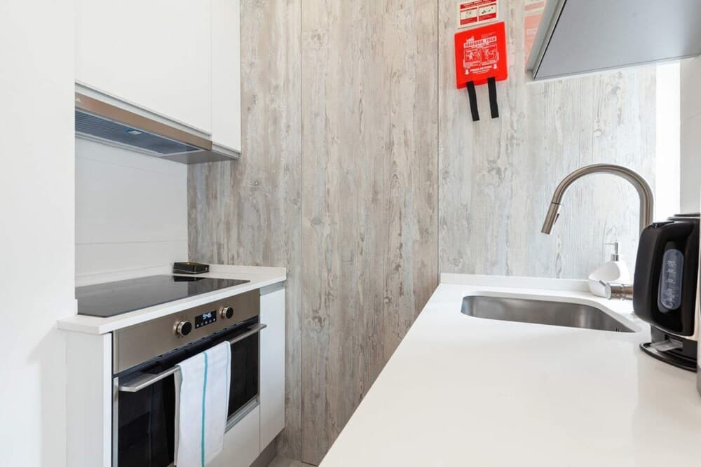 Amazing Studio W Terrace in St George Castle