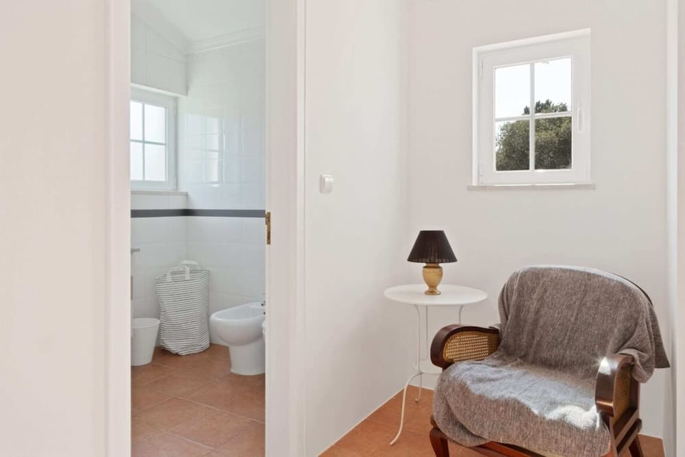 Luxury Golf Villa for 10 w Private Garden & Pool