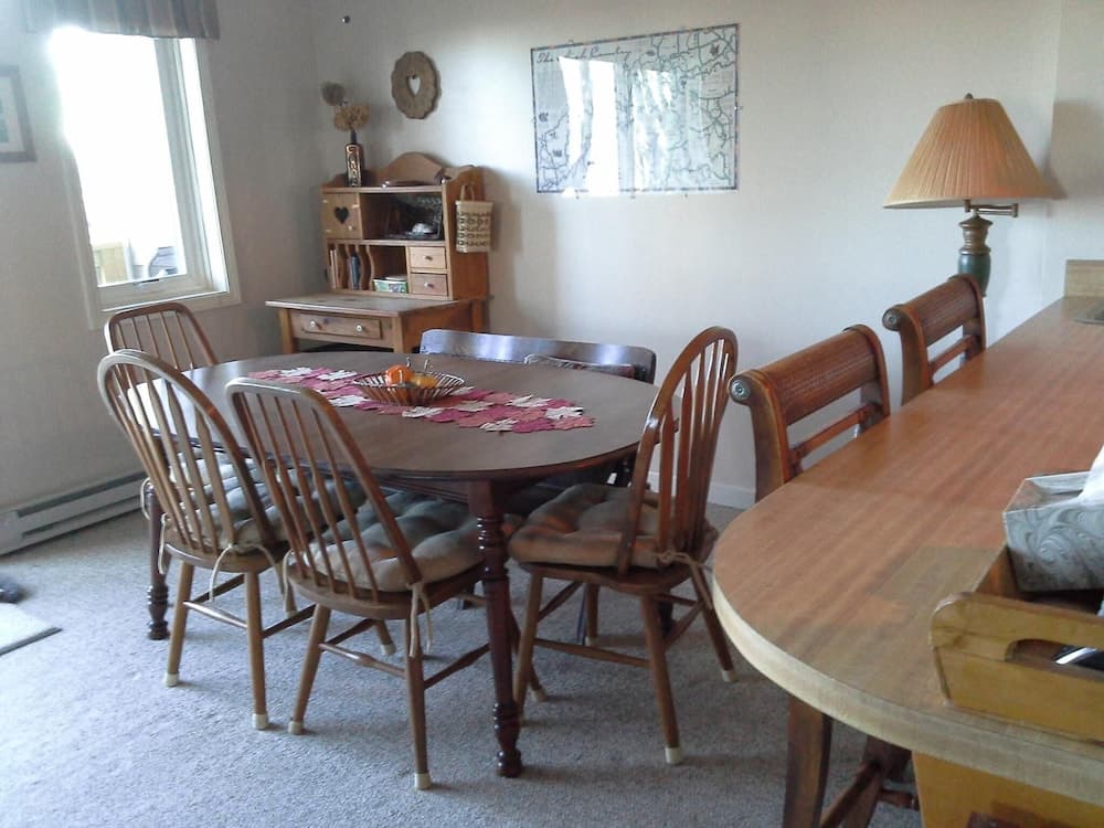 Sugar Ski & Country Club Unit 211 Bronze