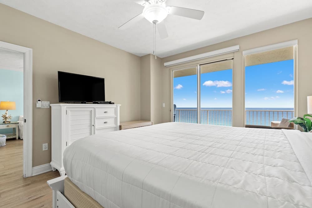 Treasure Island 1107