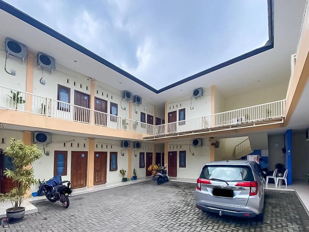 RedDoorz Syariah @ Pahlawan Sidoarjo