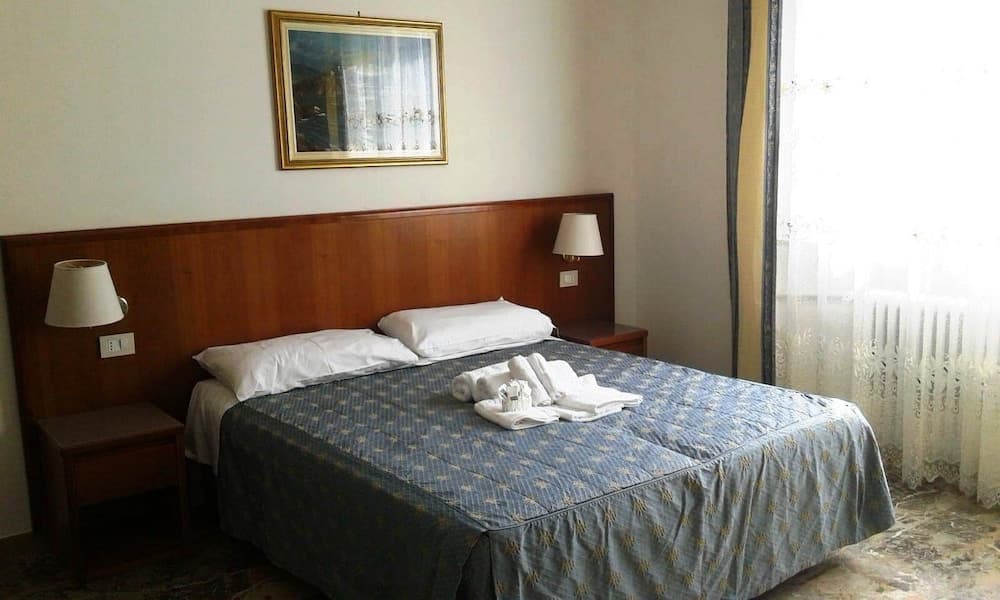 Bed & Breakfast Domus Cesena