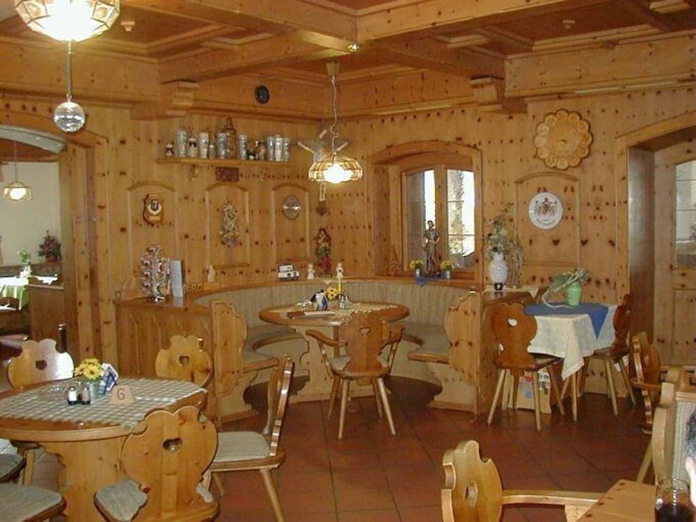 Gasthof-Metzgerei-Pension Schierlitz