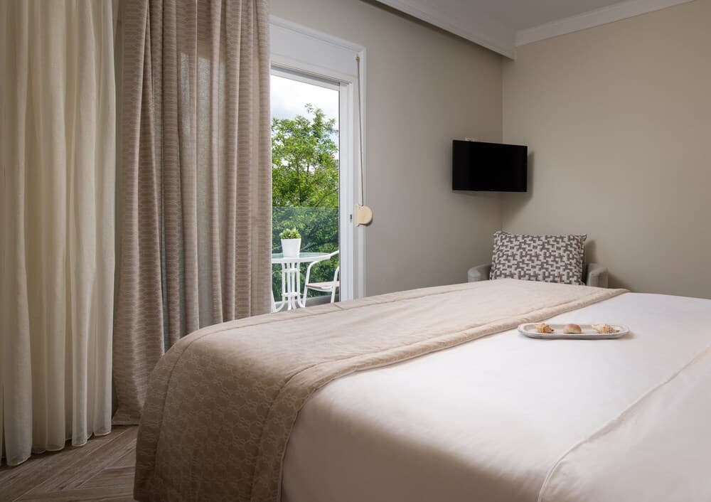 Olenia Luxury Apartments 3