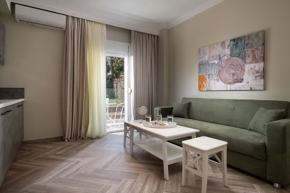 Olenia Luxury Apartments 3