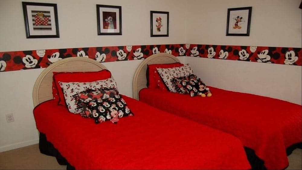 Ref 02 Fantastic 4 Bed Villa With own Pool Near Disney