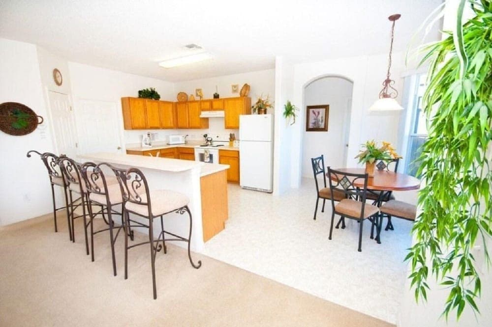 Ref 29 Modern 4 Bed Villa With own Pool