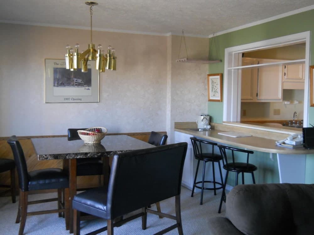 Sugar Ski & Country Club Unit 313 Silver