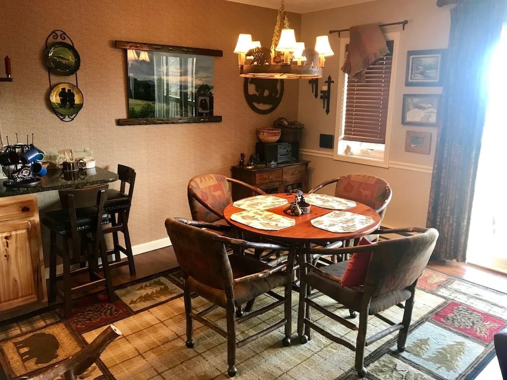 Sugar Ski & Country Club Unit 824 Platinum