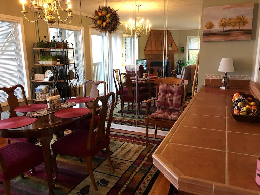 Sugar Ski & Country Club Unit 811 Gold