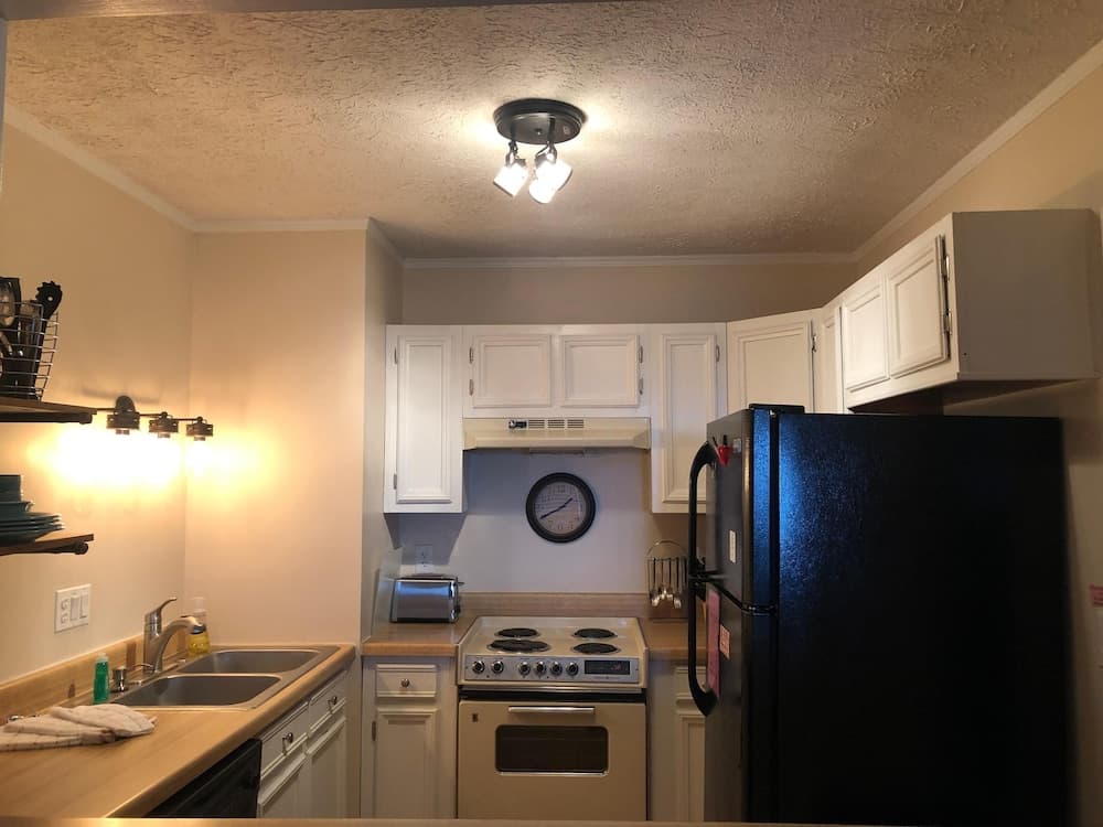 Sugar Ski & Country Club Unit 835 Silver