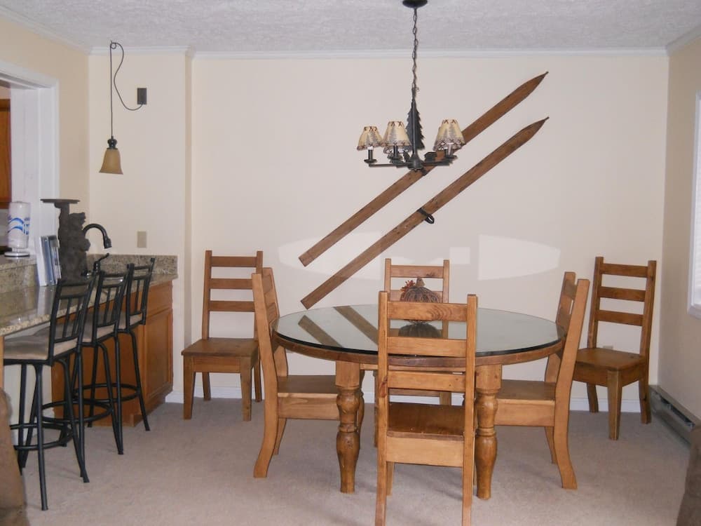 Sugar Ski & Country Club Unit 434 Silver