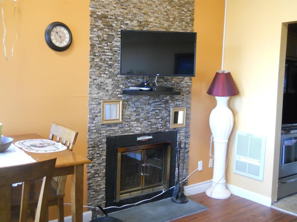 Sugar Ski & Country Club Unit 11-203 Silver