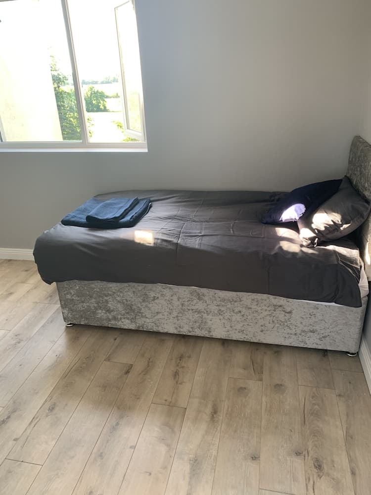 Private Central Apartment Near Kilcullen