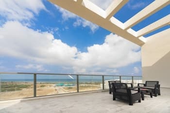 Penthouse Apartment near Akhziv Beach