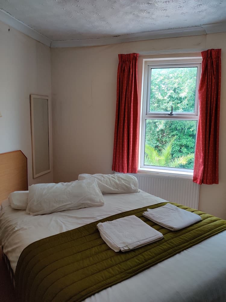 OYO Inglewood Palm Hotel, Abbey Sands Torquay