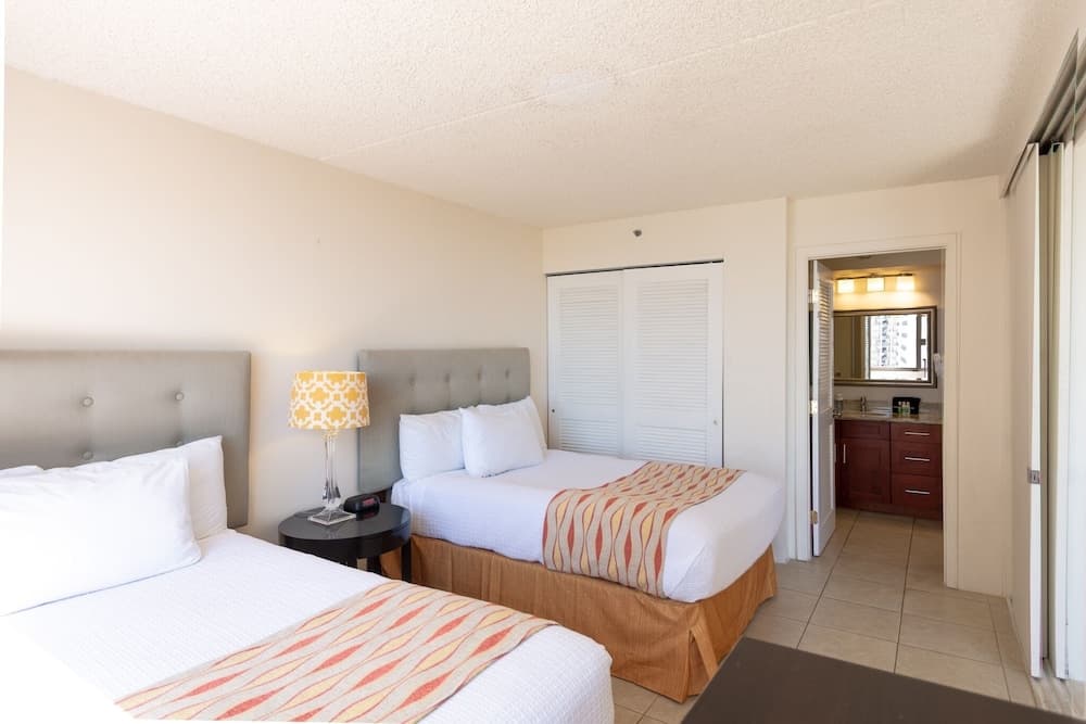 Fully Equipped 23rd Floor Condo at the Waikiki Banyan by Koko Resort Vacation Rentals