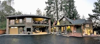 Potter's Foothill House