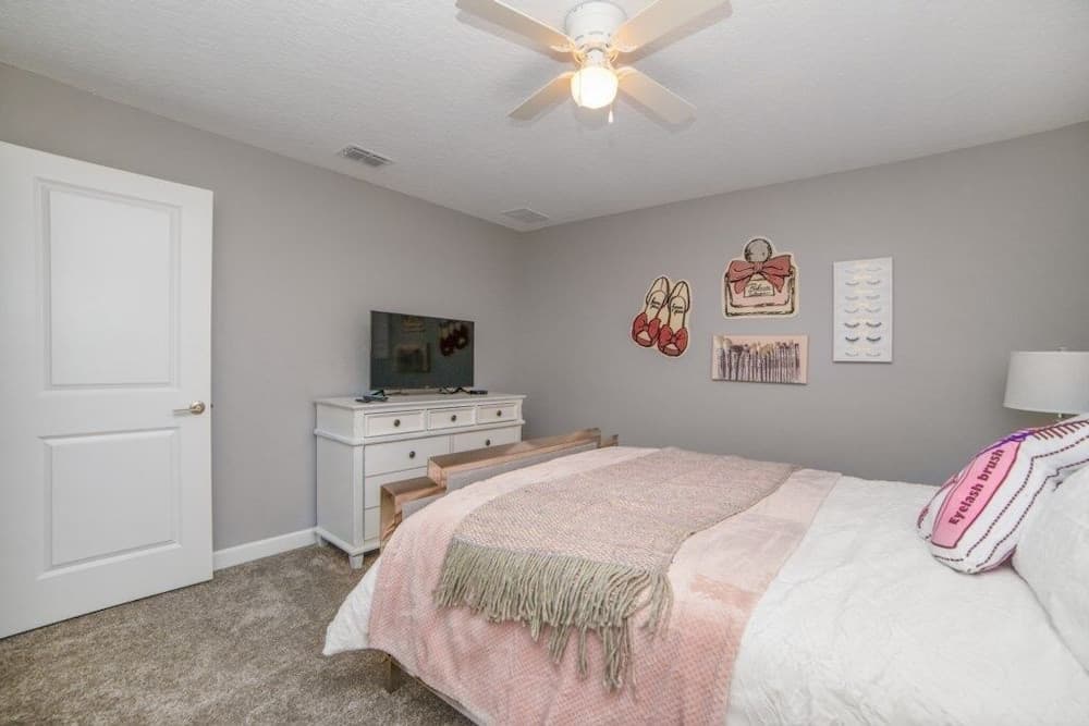 8812cruden 8 Bedroom Villa by RedAwning