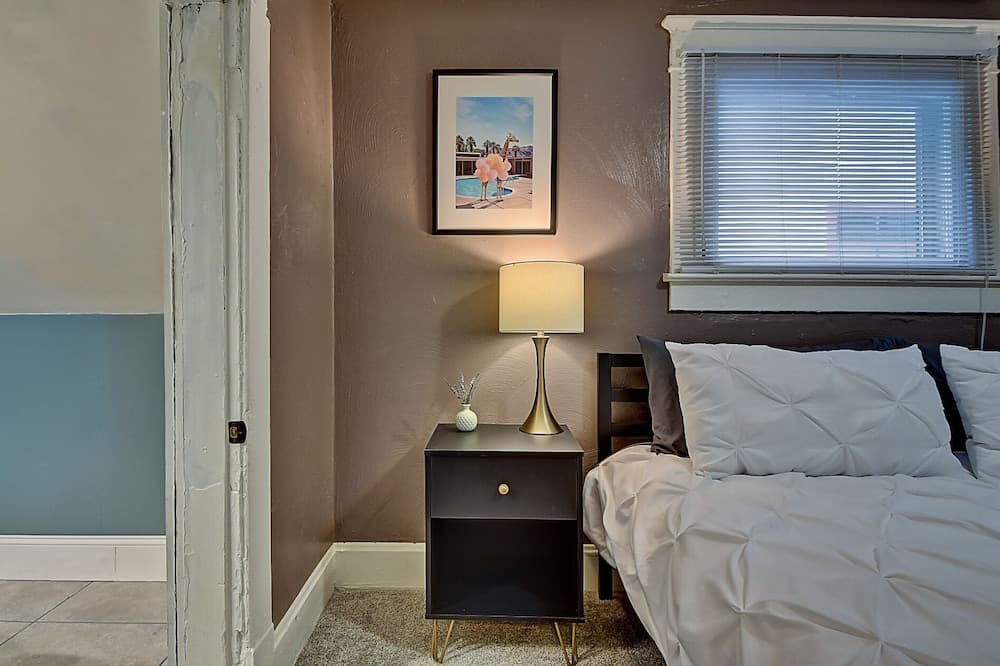 Designer House 5BR! Steps to Downtown/Fountain Sq!