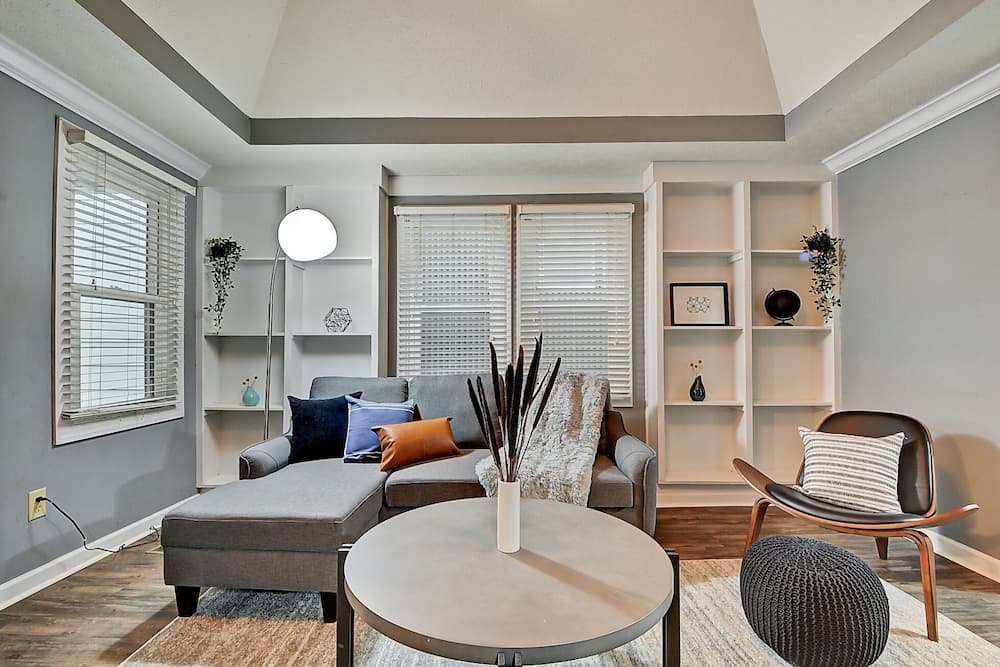 Amazing 3BR/2BA home! Steps to Fountain Square!