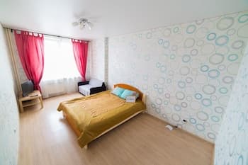 Komsomolskaya 15 - 742