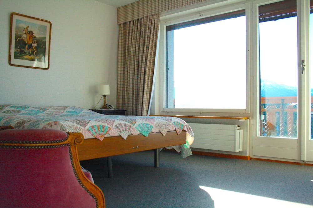 Mountain View & Spacious - Flaminia C