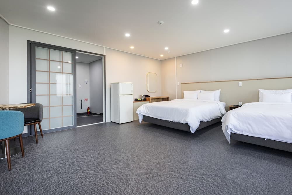 Aewol Stay in Jeju Hotel & Resort