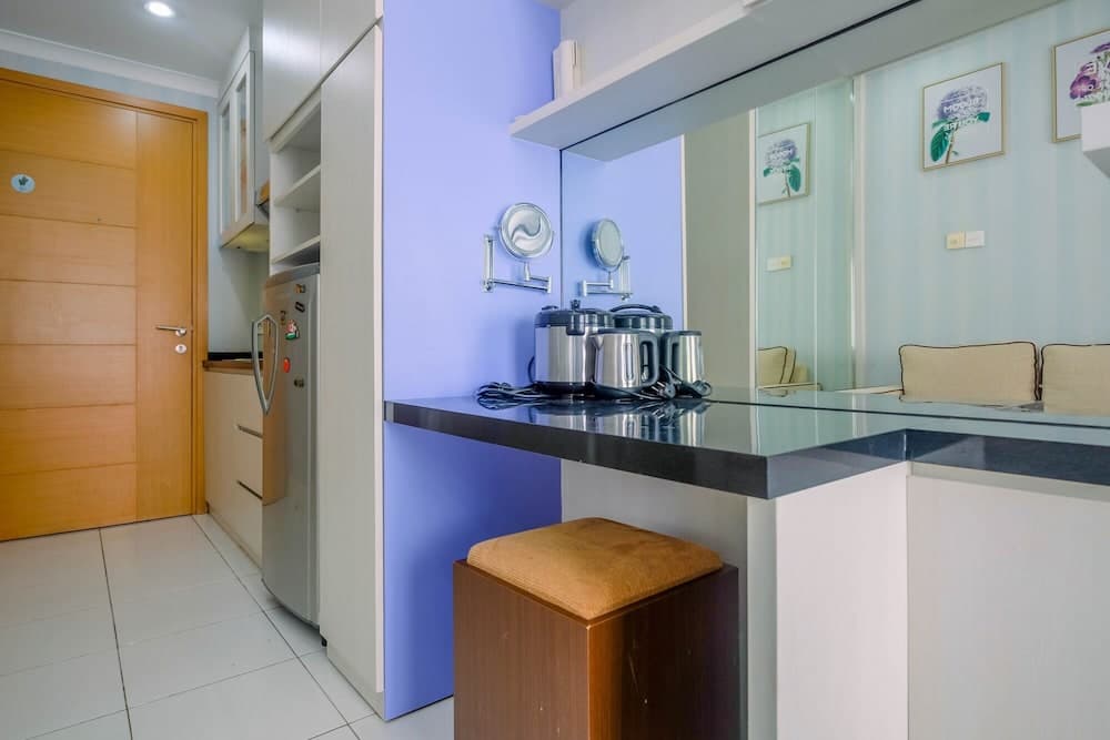 Comfortable Signature Park Tebet Studio Apartment