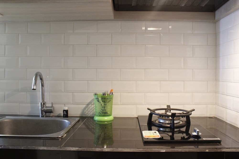 Bright & Stylish 2BR at Gateway Pasteur Apartment