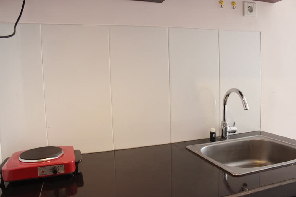 Classic Studio Room at Gateway Pasteur Apartment