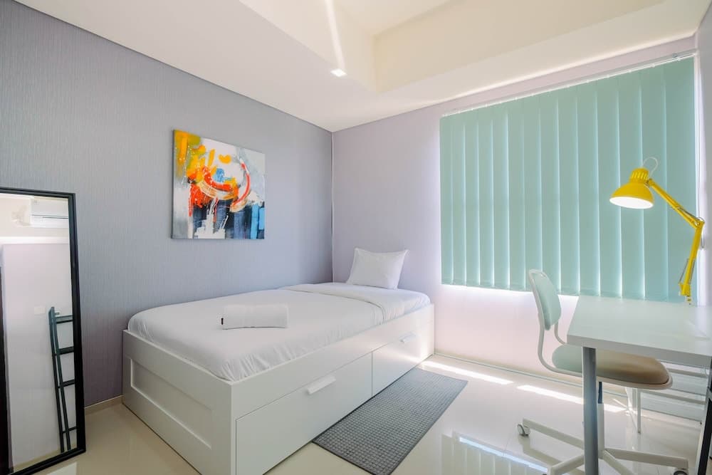 Minimalist and Cozy 2BR The Accent Apartment