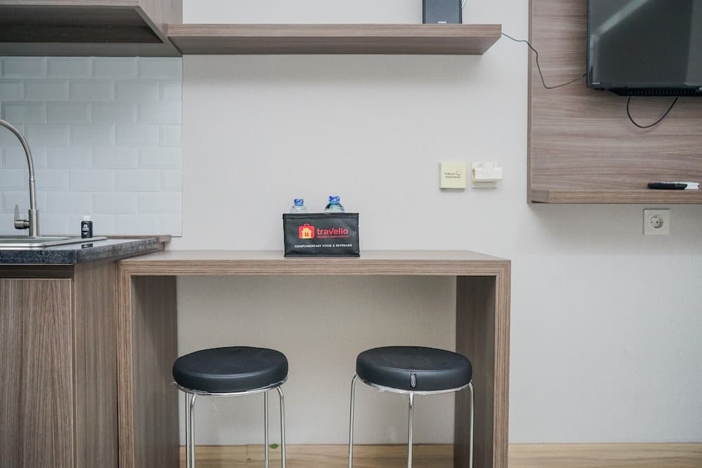 Fabulous Studio Bintaro Icon Apartment