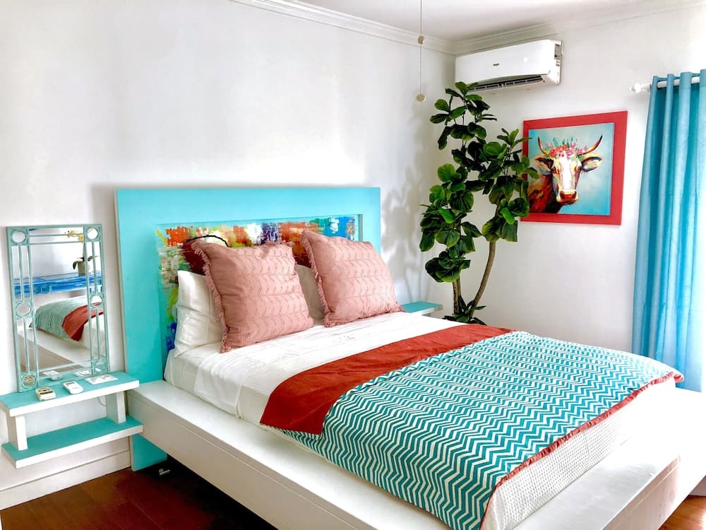 Caprice 7 Ocean Front Villa private Pool