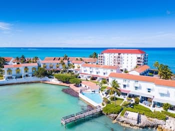 Delaporte 12 Ocean Front Townhome - Pool