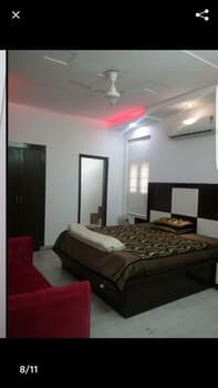 3 Bhk Modern Flat at Sector 17 Faridabad