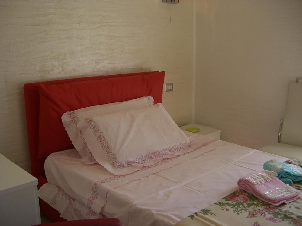 Room in Guest Room - S'olivariu Village Affittacamere - Superior King Room