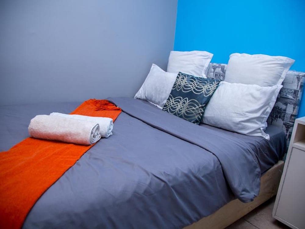 Room in Guest Room - Relaxing Guest House in the Heart of Ndabeni