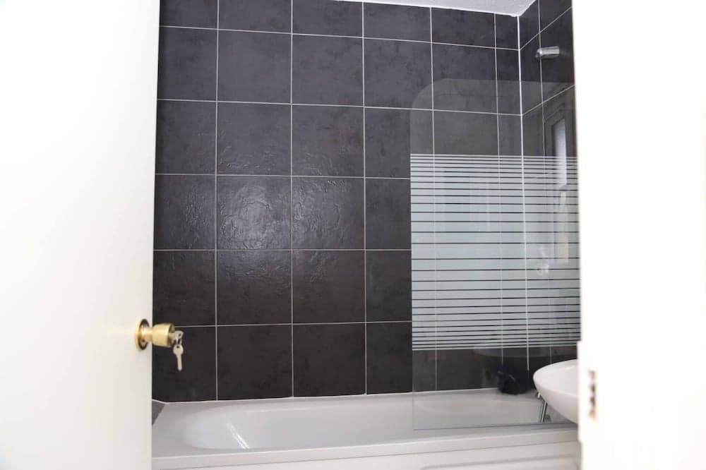 Room in House - Aa Guest Room4