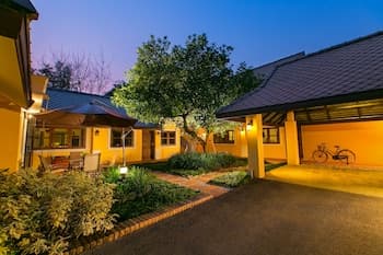 Sunny Side Up Well Home Living,downtown,chiang Mai