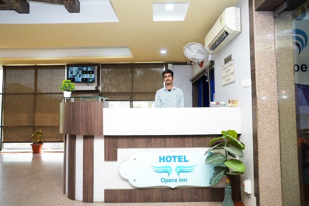 Hotel Opera Inn near Central Bus Stand