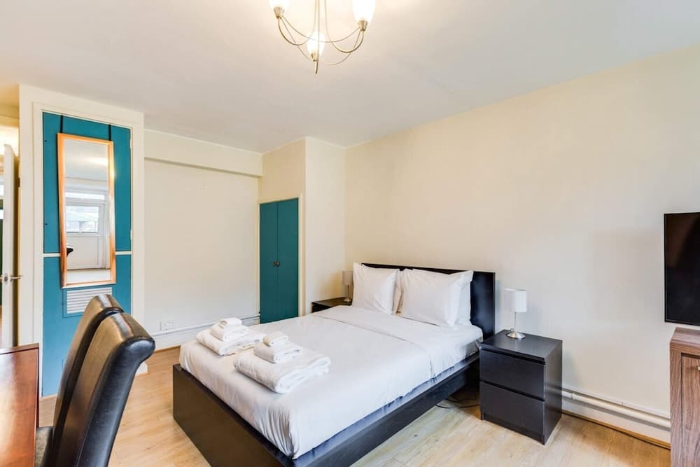 Bright Studio Near Borough and The Shard