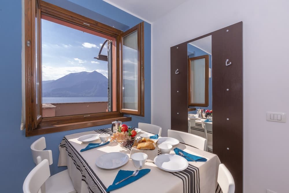 Fontana Del Lago Apt. 8