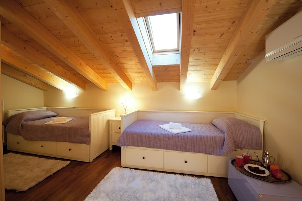 Tremezzo Ulivi Apt. 7