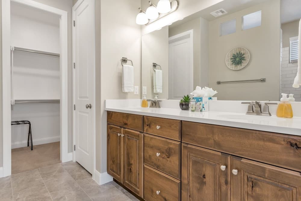 Be Our Guest At Ladera Haven 4 Bedroom Home by RedAwning