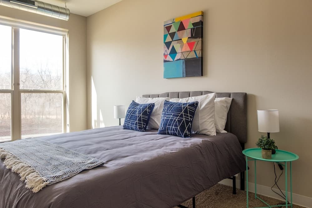 FRONTDESK Core Apts Campustown Ames