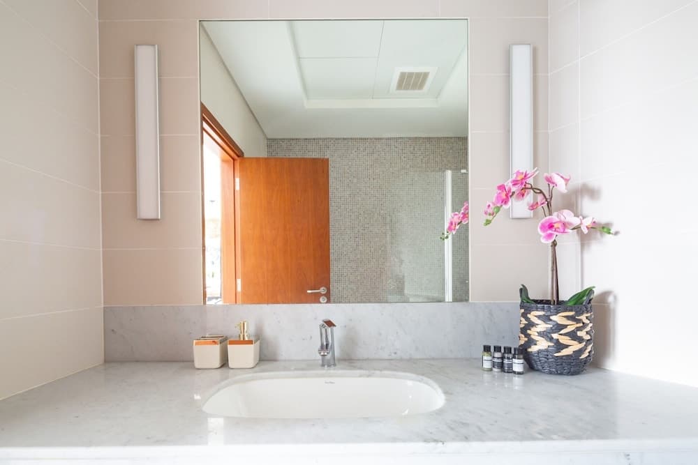 Serene Studio Apartment in Central Park Towers