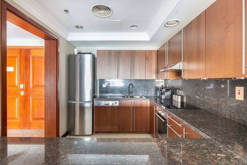 Luxury 2BR Apt Beach Club Full Sea View