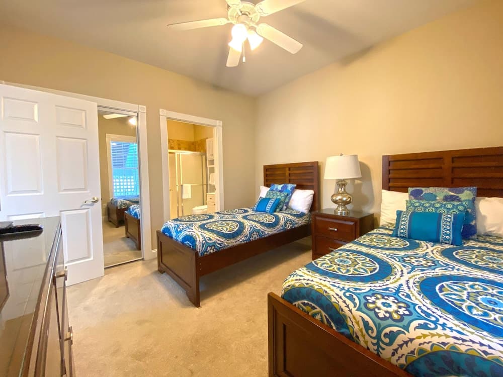 Newly Furnished! Premiere Condo w/ Lake View!